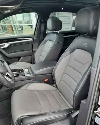Volkswagen Touareg cena 420000 przebieg: 7500, rok produkcji 2023 z Siemianowice Śląskie małe 154